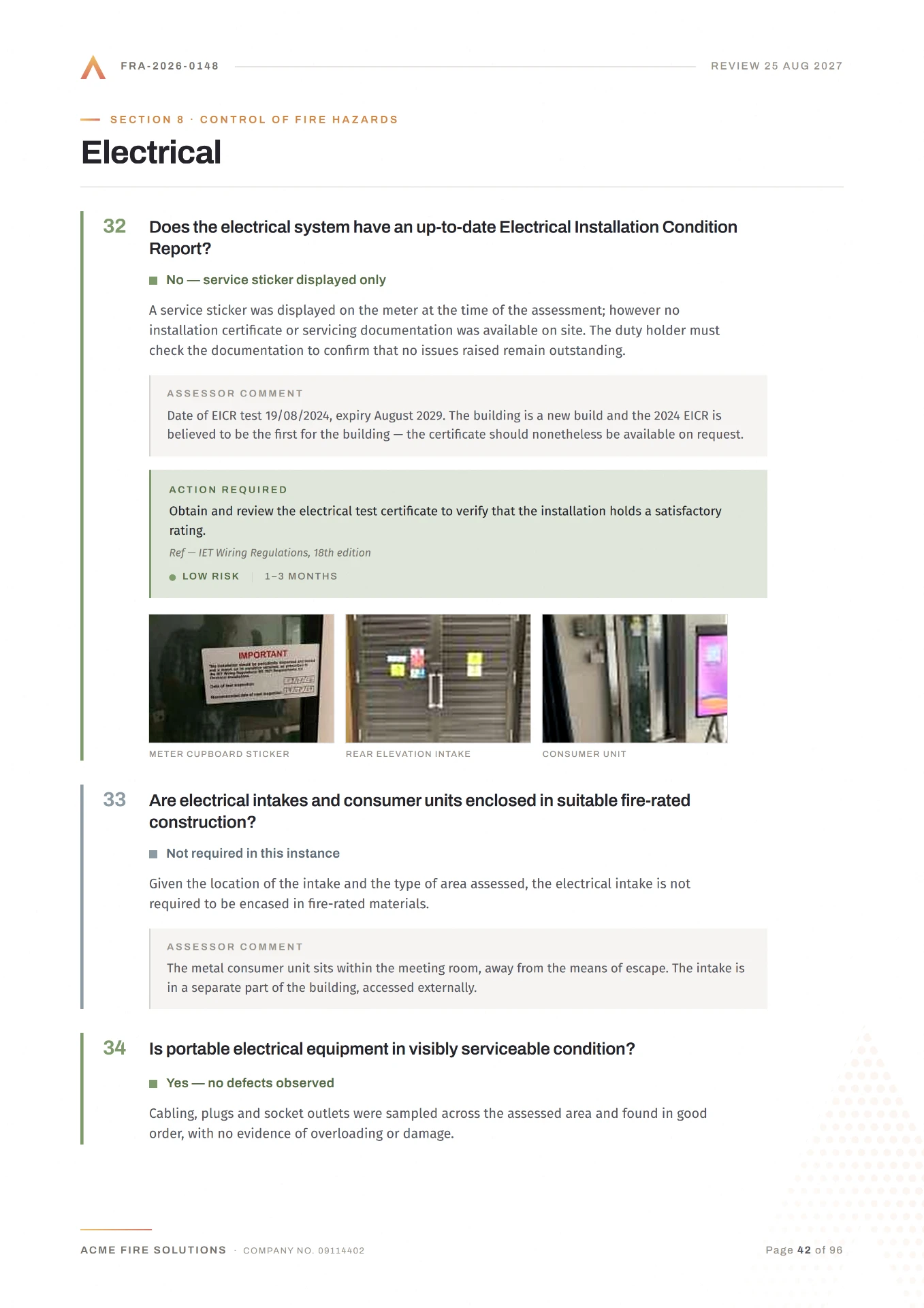 Report question page showing answers, assessor comments and site photos